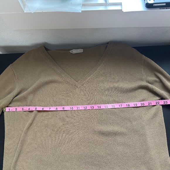 Everlane Olive Green 100% Cotton V-Neck Sweater - Picture 9 of 11
